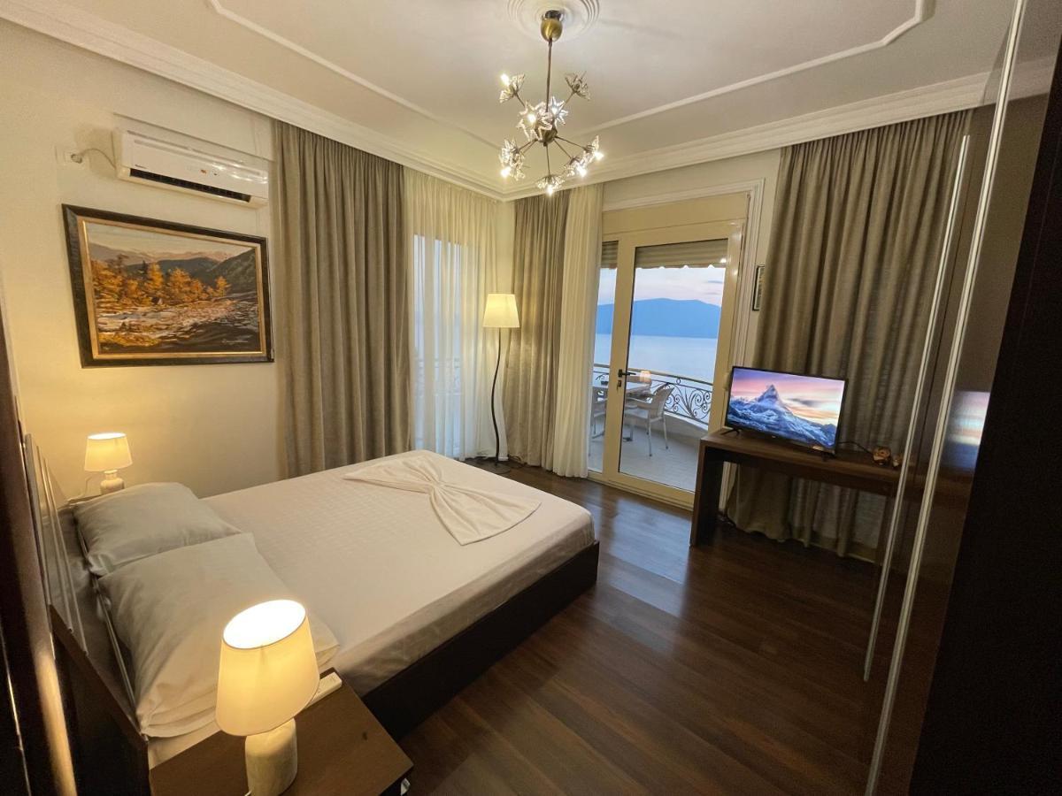 Vila Zahaj Vlore Luaran gambar