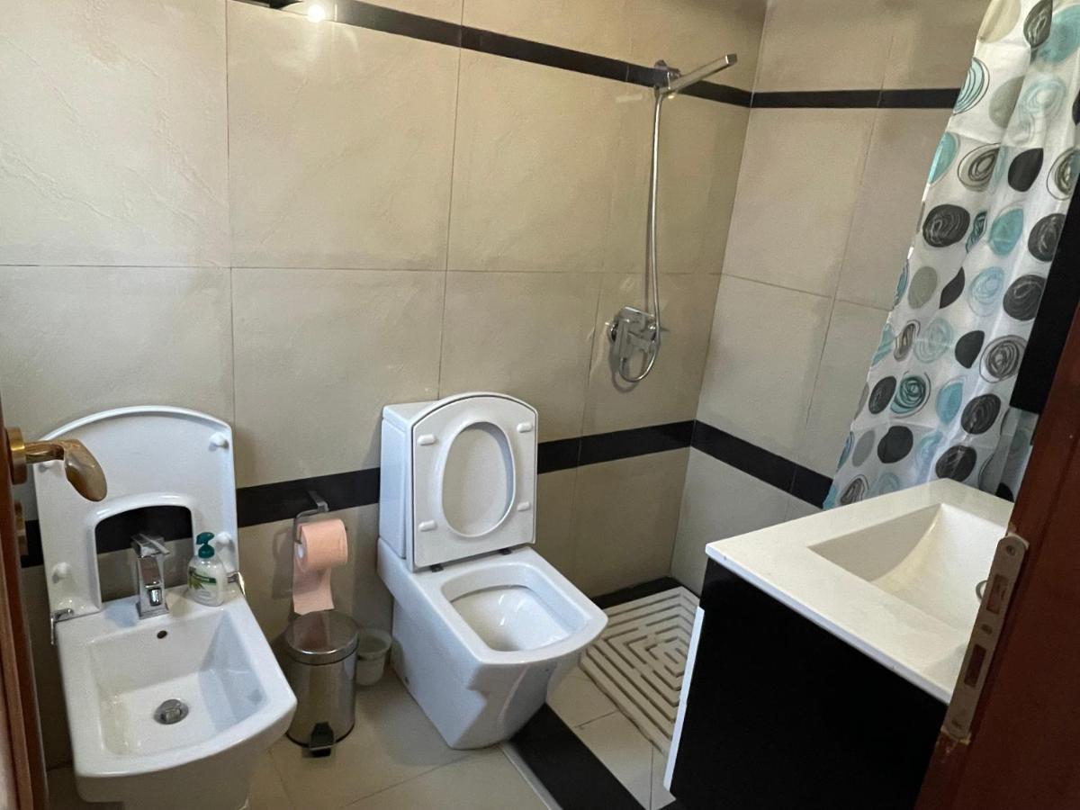 Vila Zahaj Vlore Luaran gambar